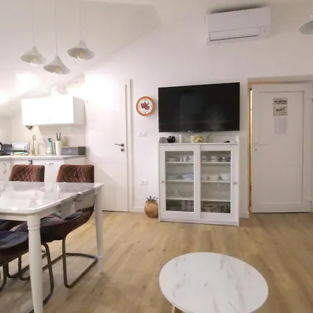 Irene Apartmán